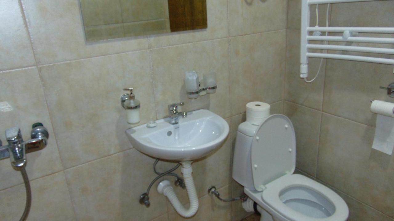 Rooms Milin Lagum Irig Екстер'єр фото