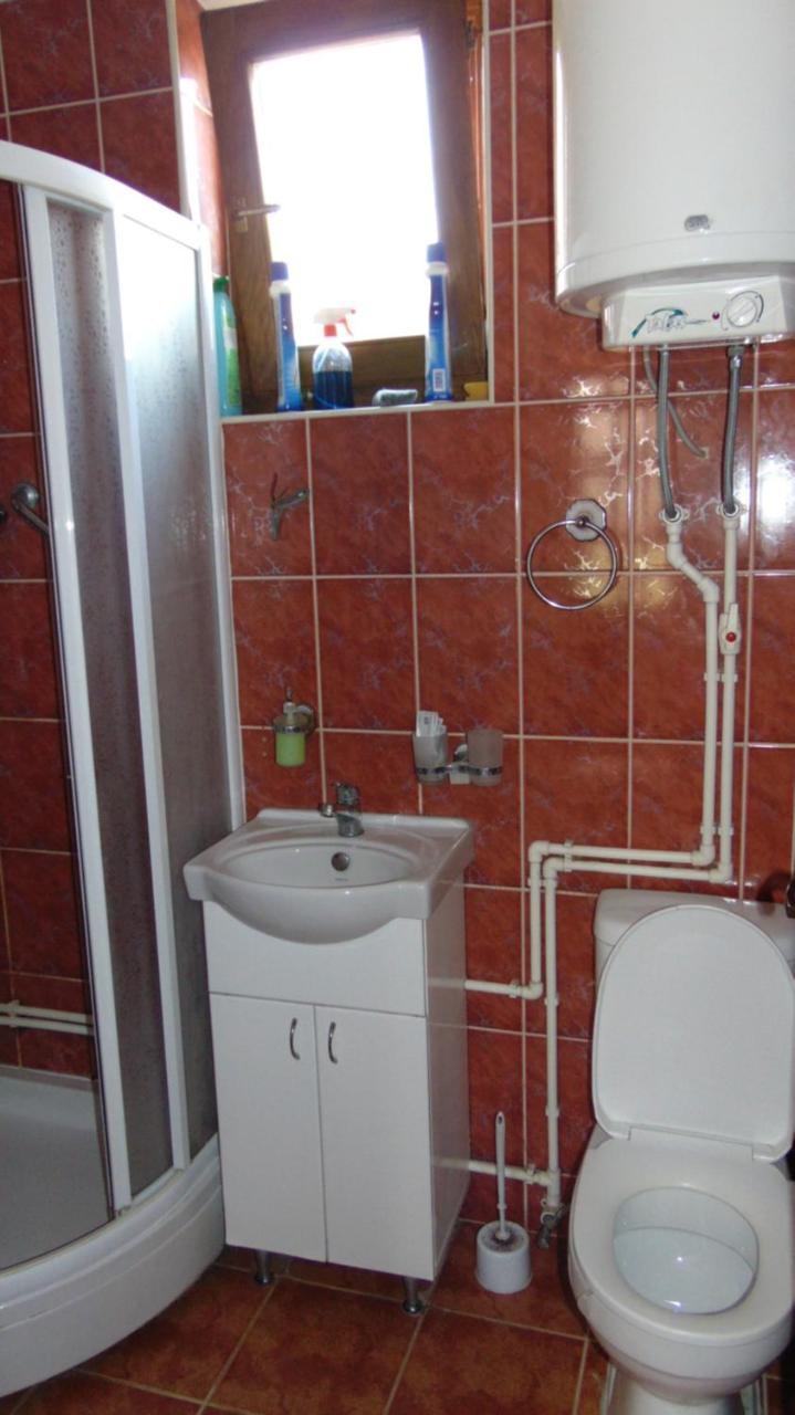 Rooms Milin Lagum Irig Екстер'єр фото